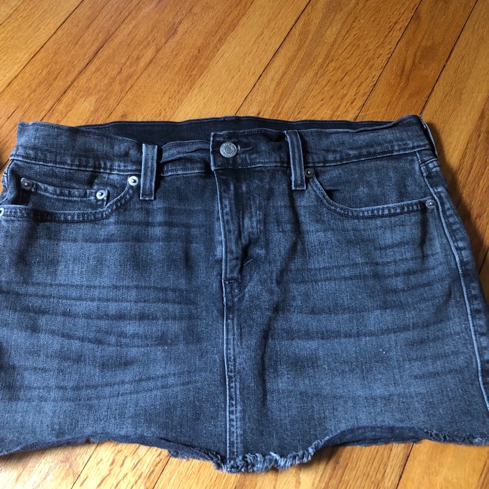 Levi’s Denim Mini Skirt